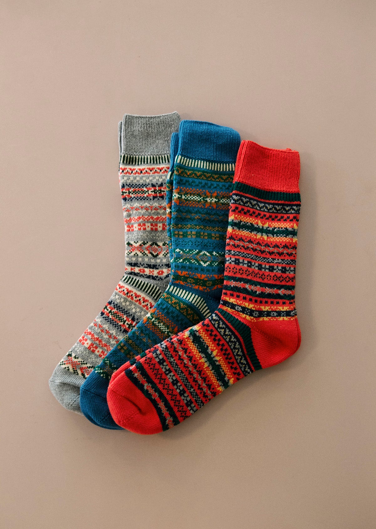 Jacquard CREW SOCKS ”FAIRISLE” - R1478|フェアアイルソックス|ROTOTO 公式オンラインストア Ivory / M(25-27cm)