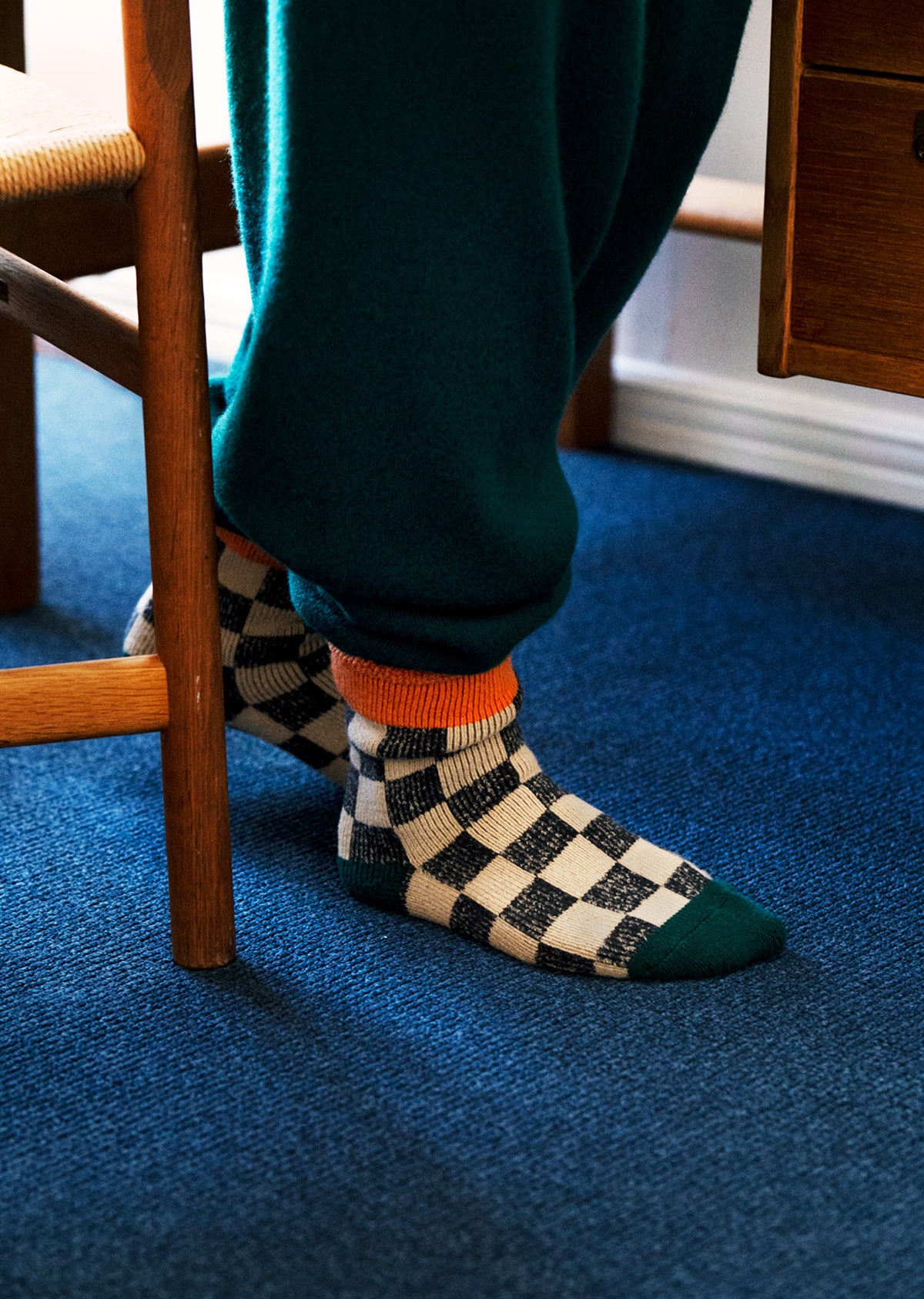 PILE ROOM SOCKS ”CHECKERBOAD” - R1497｜ルームソックス｜ROTOTO 公式