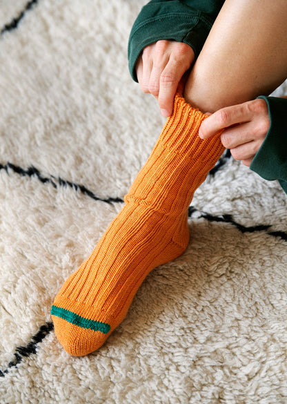 CHUNKY RIBBED CREW SOCKS