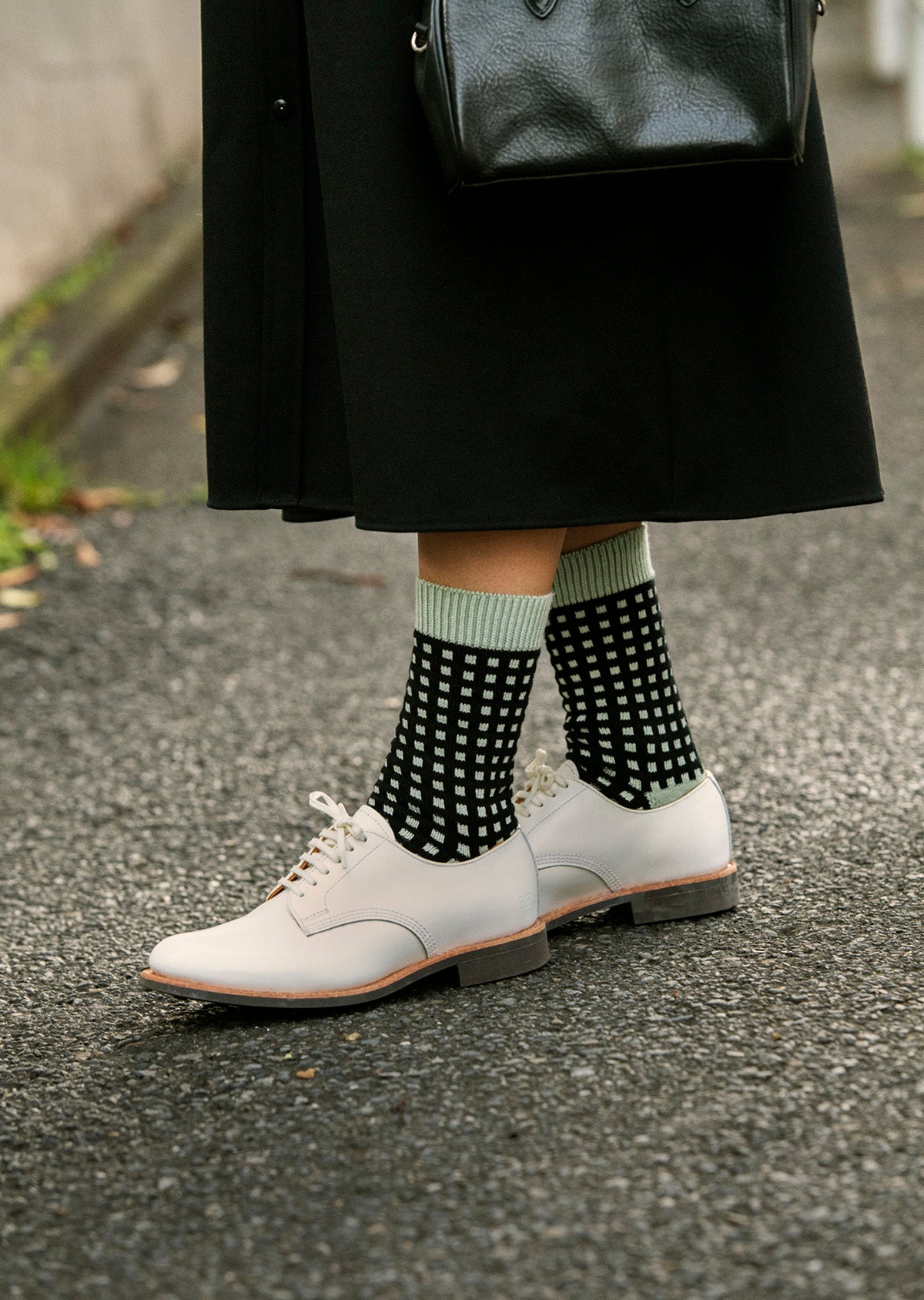 SQUARE LATTICE SOCKS